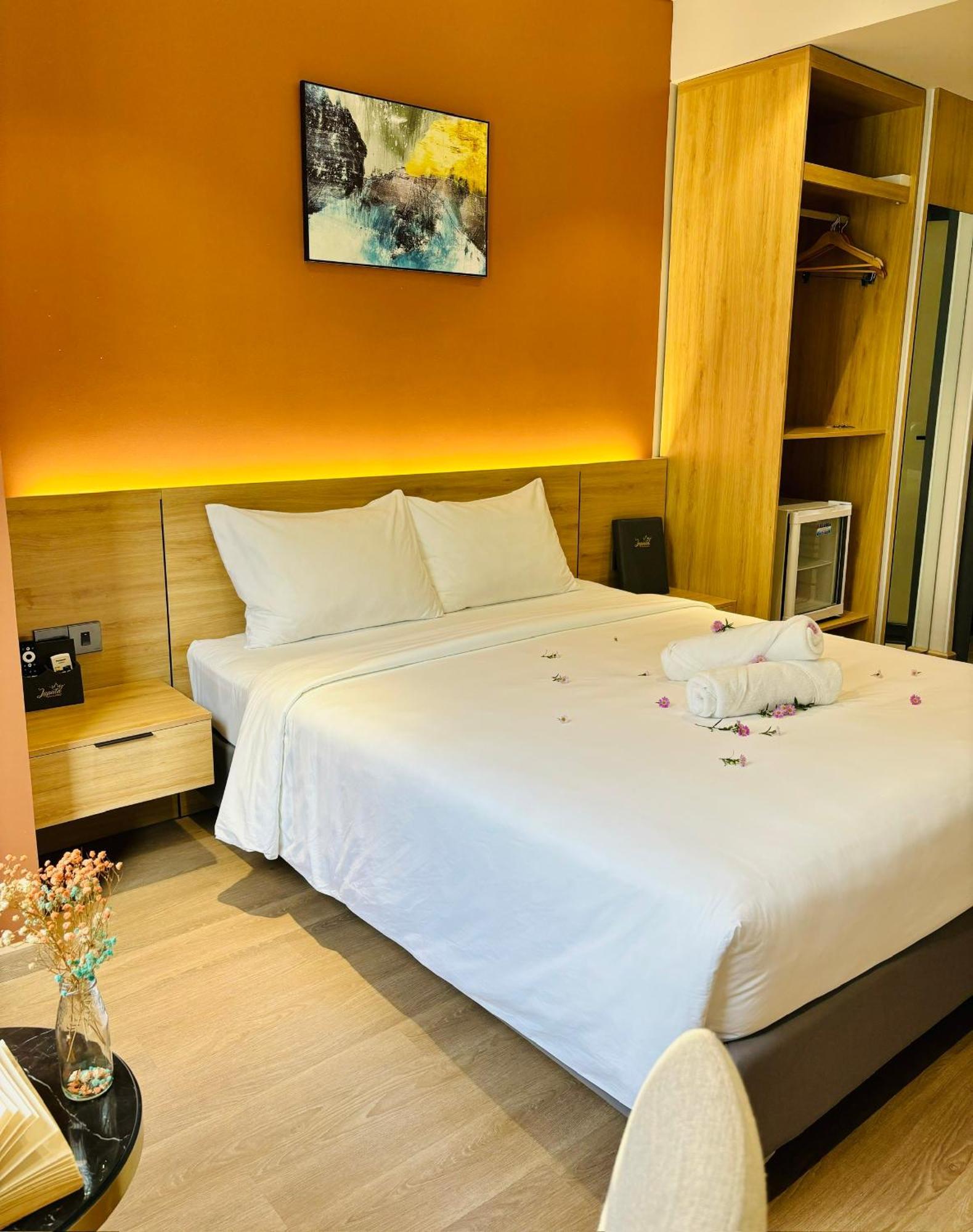Laputa Hotel Phú Quốc Exterior foto